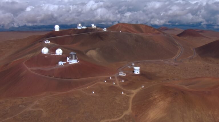 The Maunakea summit observatories, Hawai'i