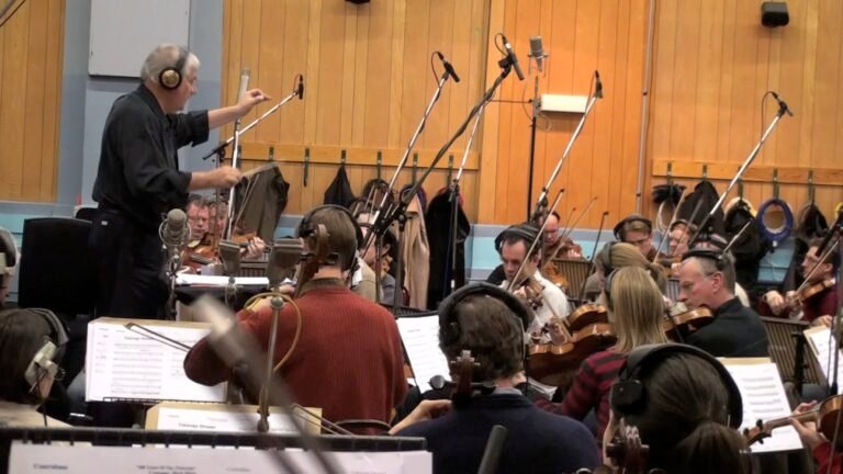 Nick Ingman conducting