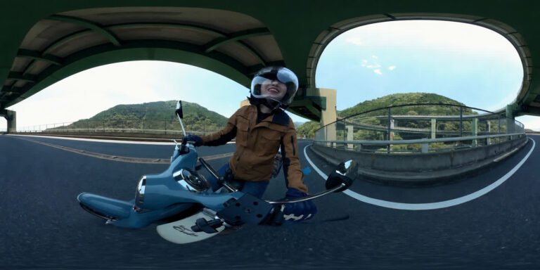 The scooter rider — 360 panorama, from Tokyo Origami